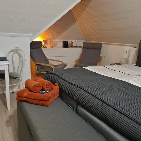 B&B De Loenense Bossen Exterior photo