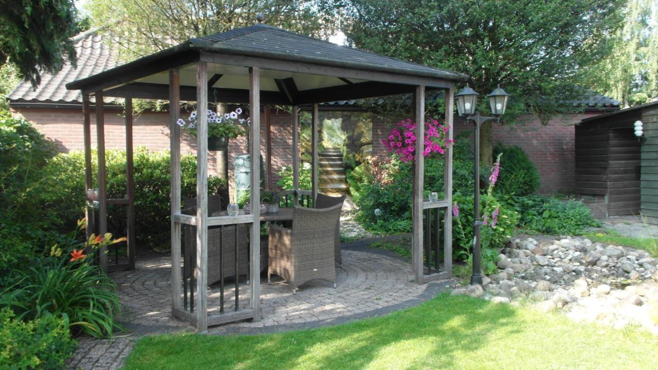 B&B De Loenense Bossen Exterior photo